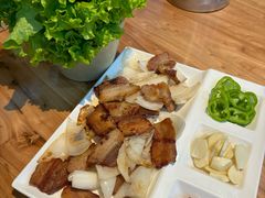 烤五花肉生菜-京玉菲饭店(李村店)