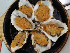 -老东镇啤酒屋海鲜加工·蒸汽海鲜·海鲜烧烤(台东店)