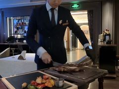 -Da Ivo哒伊沃意大利魔镜餐厅(外滩店)