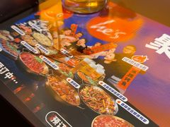 -何师烧烤Pro ·江湖川菜·小龙虾·精酿(太古里旗舰店)
