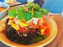 鸡肉芒果柚子沙拉-CHINCHIN 青青·泰国料理(万象食家店)