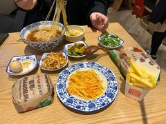 -舌尖尖·兰州牛肉面(浦东机场店)