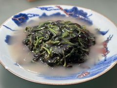 -壹零贰小馆(桂城石啃店)