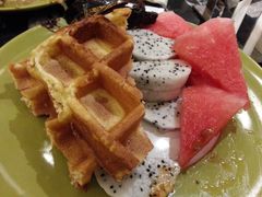 -乐咖啡西餐厅(太湖皇冠假日酒店)