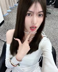 -SWANK SALON