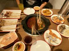-言玖鲜火锅串串披萨自助(益田假日店)