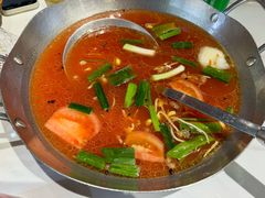 -王奋斗贵州酸汤牛肉火锅