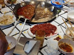 -朱光玉火锅馆(正弘城店)