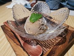 冲绳海盐焦糖冰淇淋-舞漁日料美人胶原锅(陆家嘴中心店)