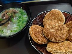 秘制烧饼-万红路羊汤烧饼店(将台路店)