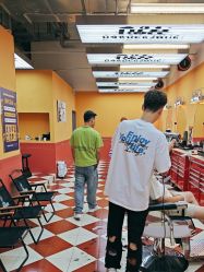 点击看大图 -Devilhands Barbershop男士理容店