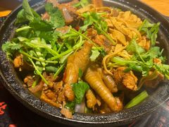 -重庆鸡公煲·青锅花椒鱼(牡丹江路店)