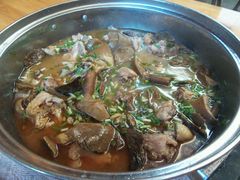 野生菌炖鸡-袁家豆腐