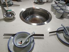 自助调料区-港迹·鲜围煮海鲜火锅(湖州时代广场店)