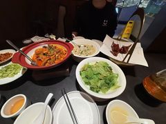 -鸽子侯·家宴·平价海鲜(市图书馆店)