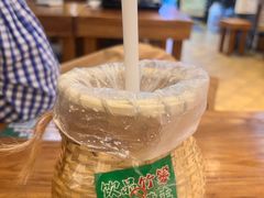 -云阿蛮云南生烫牛肉米线(奉贤路店)