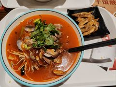 -何记花甲(海岸城旗舰店)