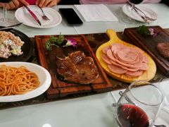 -满洲里饭店-尼基金俄餐厅