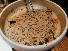 鸡丝凉米线-云海肴云南菜(正大广场店)
