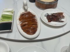 -梅利汴京烤鸭•开封豫菜地标店(东大街店)