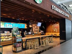 -星巴克(广州南站A18检票口楼上)