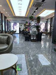 -藤野造型烫染·漂发