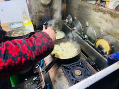 鲜肉煎饺-无名氏宵夜小摊(祝家三姐妹馄饨店)