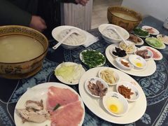 -桥香园云南过桥米线(金马碧鸡店)