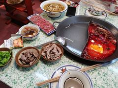 -鸿姐老火锅(静安店)