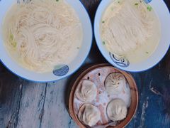 鸡汤银丝面-新万鑫银丝面·非遗无锡味(惠山古镇店)