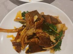 -汉金城海鲜烤肉自助百汇(威海威高广场店)