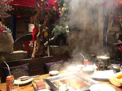 -老牌坊云南鱼豆花火锅(嵩山店)