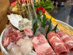 -樾餐厅泰式海鲜火锅(民歌湖店)