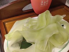 -禄婶鸡煲·打边炉