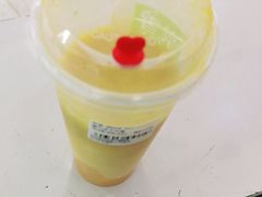 -奈雪的茶(湖滨银泰in77C区PRO店)