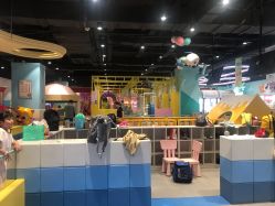 -汤姆猫亲子乐园(保利Mall店)