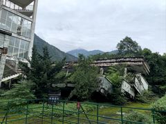 -四川汶川特大地震漩口中学遗址