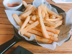 -山有花啡餐厅(常营总店)