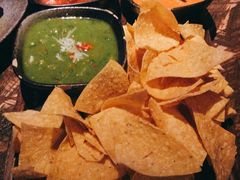 莎莎酱配玉米片-Q MEX 库迈墨西哥餐吧(三里屯店)