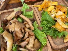 -云上珍野生菌(兴仁店)