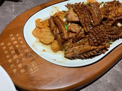 爆炒腰花-闫府私房菜·百年鲁菜(恒隆店)
