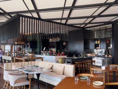 -瑰丽酒店·海吧·天际下午茶·现场DJ·天台酒吧