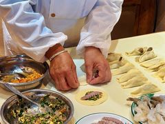 -东来菜馆•手抓海鲜家常菜•海鲜锅贴(鸽子窝店)