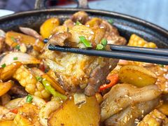 土豆炕羊排-伊帆食府·青海美食