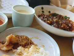 -严记小天府酸菜鱼(西四路店)