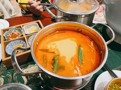 冬阴功汤底-火舞泰·泰式海鲜火锅餐厅(世纪城店)