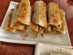 猪肉茴香锅贴-小街锅贴(护国寺店)