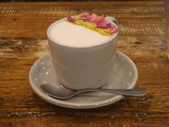 -FLOVIE FLORIST CAFE