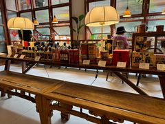 -银米·云南传统过桥米线(双廊黑金冠店)