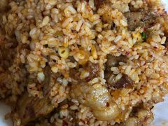 小艾家的辣白菜五花肉炒飯-小艾家的炒饭(万新村店)